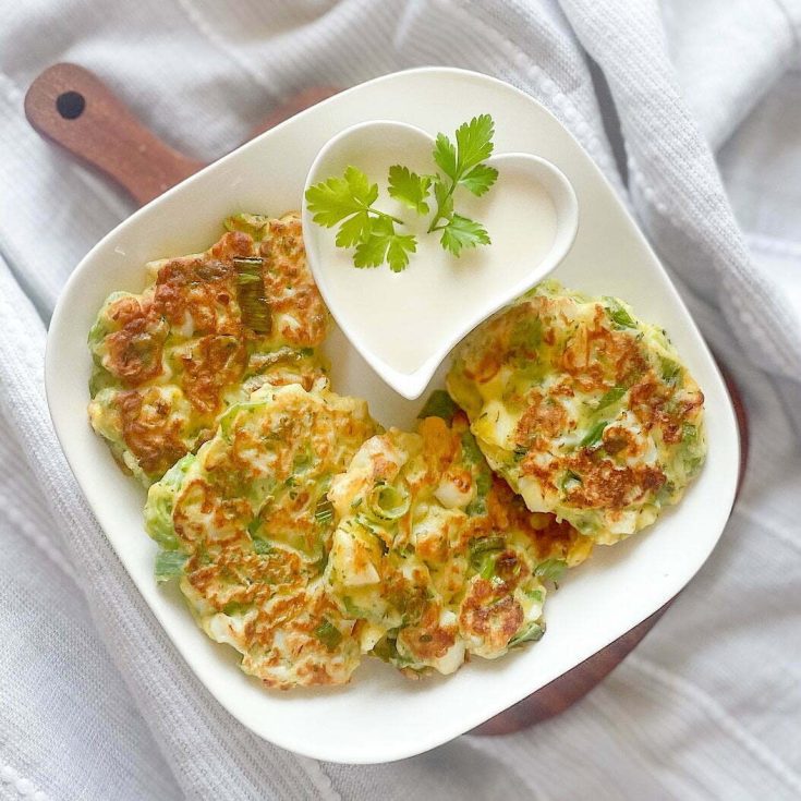 EGGS AND SPRING ONIONS FRITTERS RECIPE