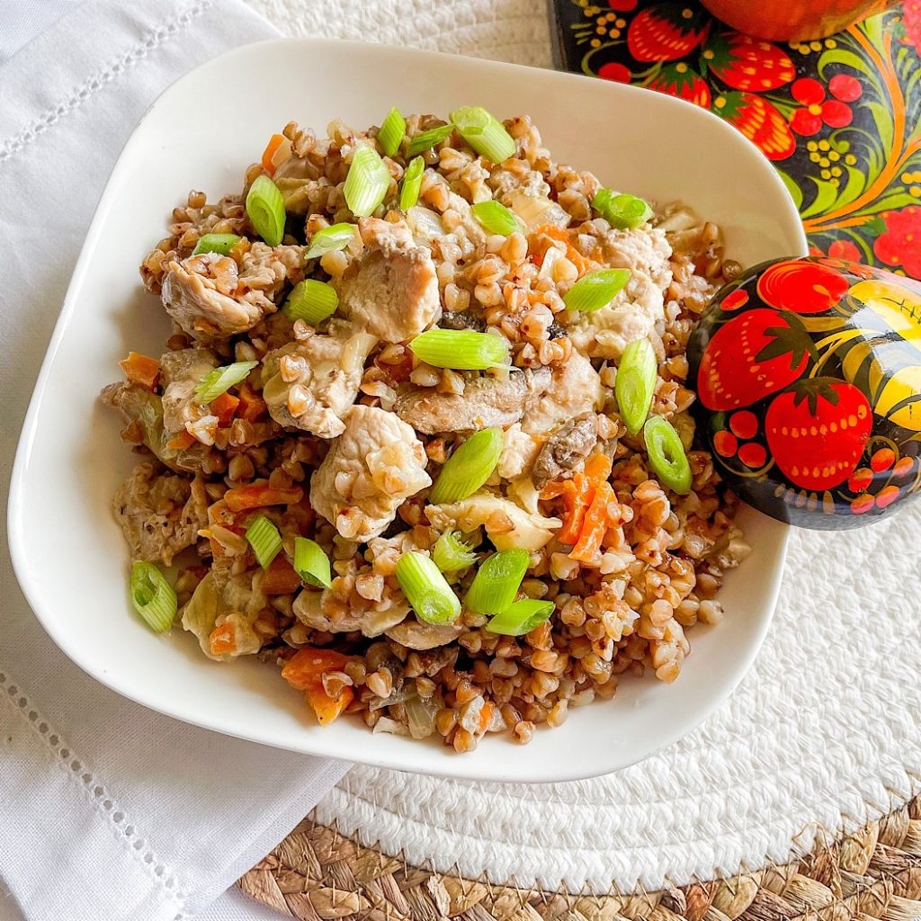 Buckwheat and Turkey in Creamy Mushrooms Sauce Recipe