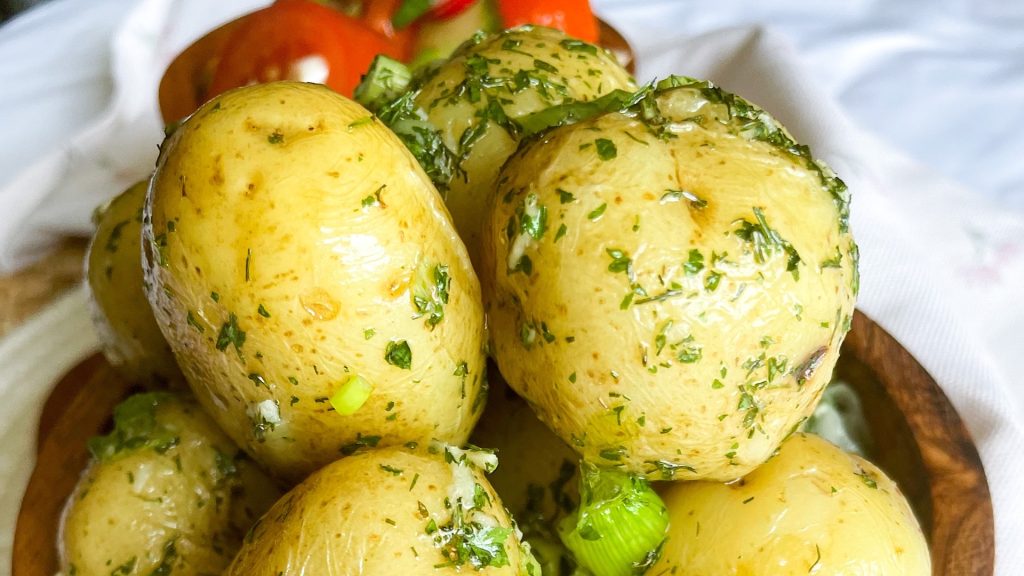 budget friendly potatoes in herbs recipe