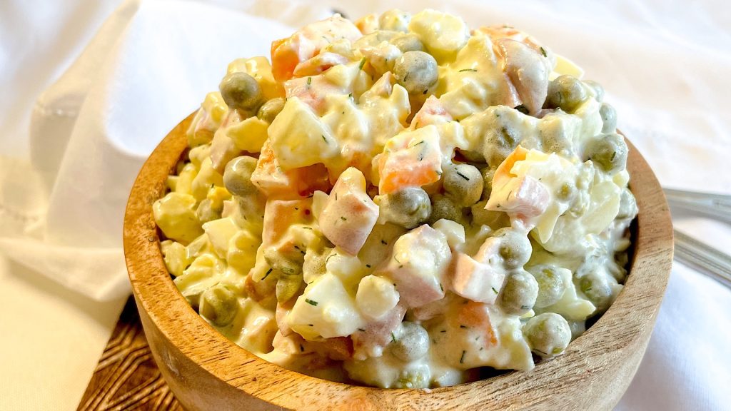 olivier salad with frankfurters (3)